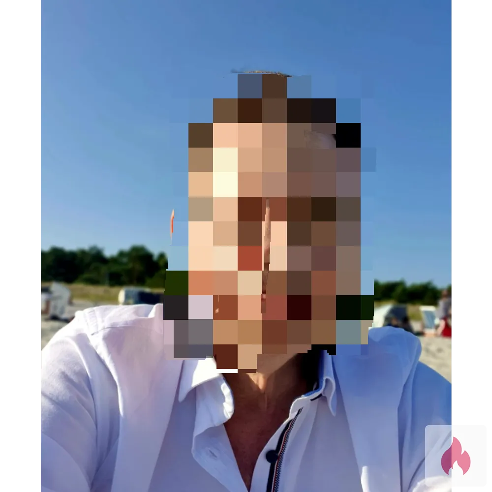 Älterer Mann sucht sehr junge Frau (ab 18) - Berlin / Mitte - Kontaktanzeige