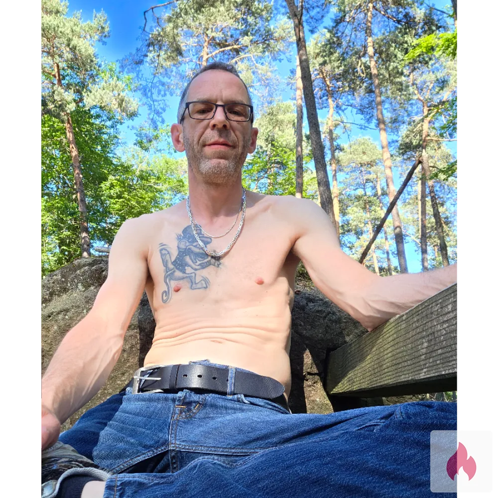 Ich biete: Geilen Outdoor-Fick mit echtem Kerl (47)  - Rheinland-Pfalz / Speyer - Kontaktanzeige