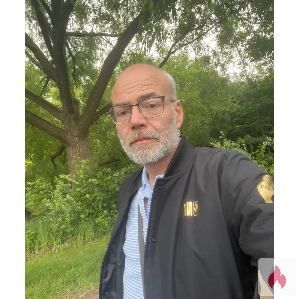 Suche Frau/en zum Treffen und Sex haben  - Hamburg / Hamburg-Mitte - Kontaktanzeige