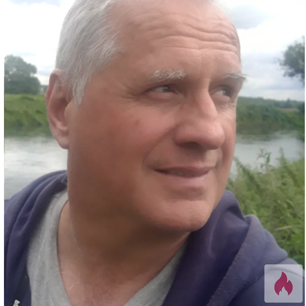 Suche Sie 18+ zum arbeiten als Escort... - Nordrhein-Westfalen / Kreis Unna - Kontaktanzeige
