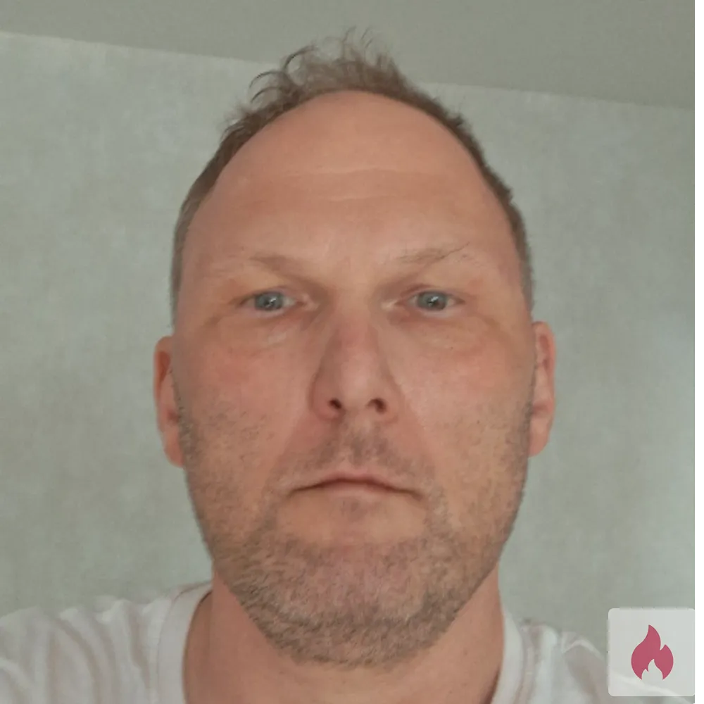 Niveauvoller Mann50+ sucht Abenteuerlich / Frau18 / F+ - Berlin / Marzahn-Hellersdorf - Kontaktanzeige