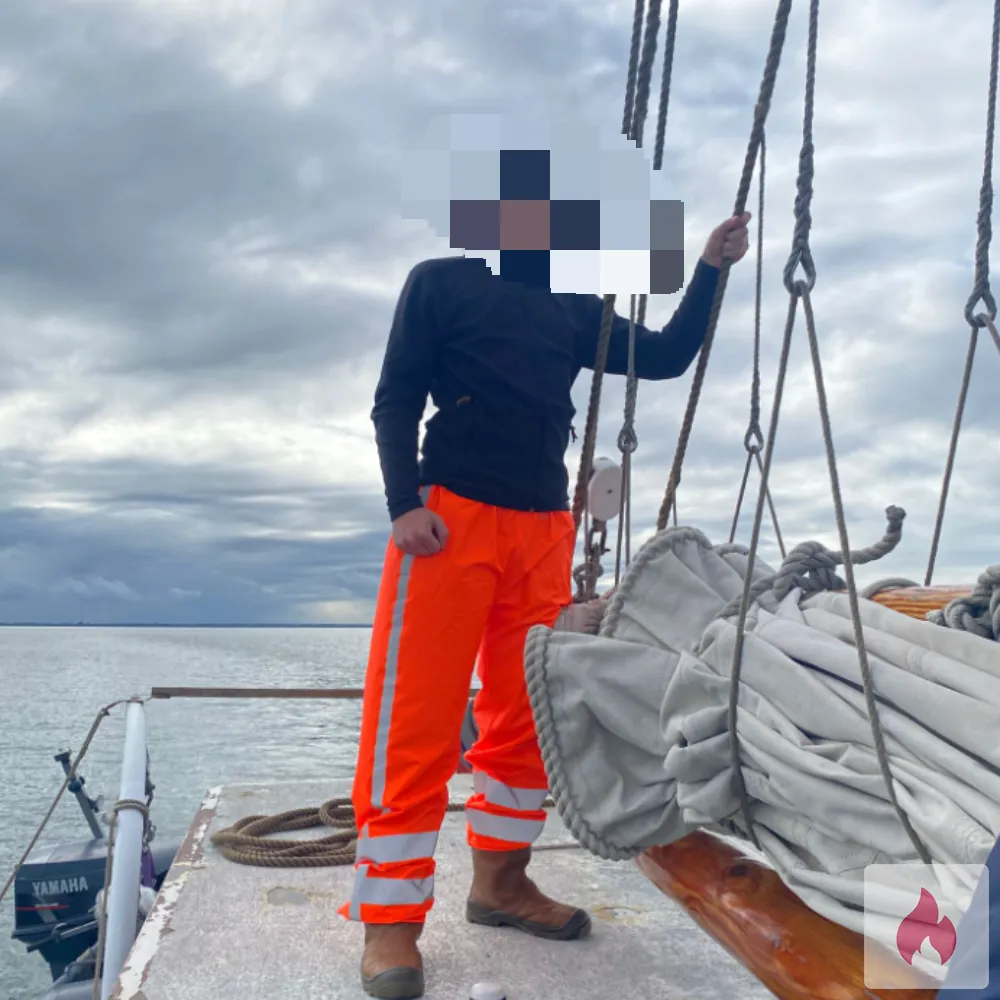 Suche frau für füße - Hamburg / Wandsbek - Kontaktanzeige