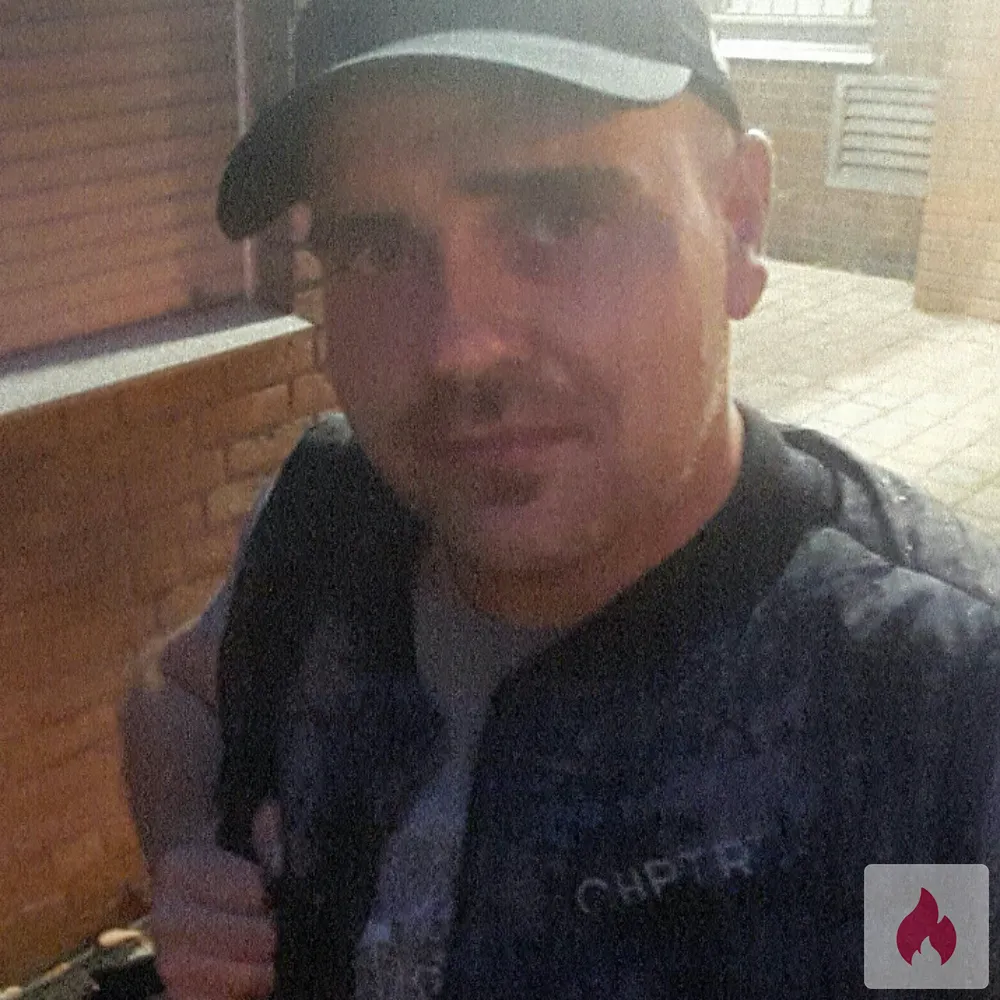 Suche reale Sextreffen  - Nordrhein-Westfalen / Oberhausen - Kontaktanzeige