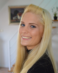 Biete dir geile,versaute Videos und Fotos,Höschen