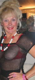 59jaehrige Witwe sucht Mann fuer harte Sexspiele