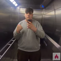 Ich bin auf der Suche nach einer Frau zwischen 18 und40