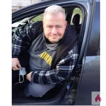Mädel, Frau, Mutter gesucht