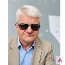 Reifer Mann sucht junge Frau!!