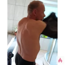 Er sehnt sich nach zärtlichkeit