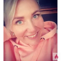 Frau mit Lust sucht Mann für versauten Spaß.. 