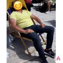 Er  sucht  Sie