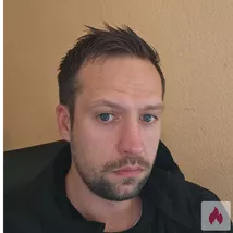 Ich suche normalen Sex gerne auch mit Älteren Frauen.  