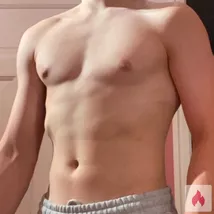 Twink verkauft Fotos und Videos 