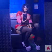 Milf-Trans Gina kostenlos treffen  !