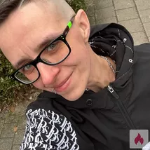 Schnell ich bin ganz feucht!