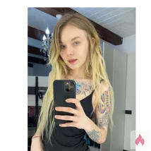 18 jahre verkaufe meine bilder/videos/wäsche