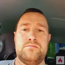 Suche eine geile schlanke 3loch 