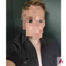 Junger erfahrener Dom sucht w Sub/Sklavin.