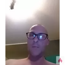 Nackt deinen Haushalt putzen 