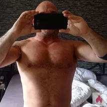 Ganzkörper Wellnessmassage mit Happy End für Frauen