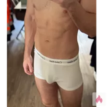 Getragene Boxershorts & Socken