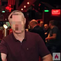 Herreneinzel sucht Damendoppel 