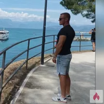 Bin vielleicht etwas schüchtern,aber dafür neugierig ????