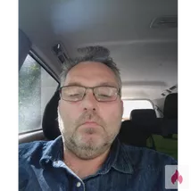 Biete Ganzkörper Massage 