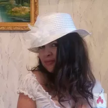 Ich suche einen Mann für angenehme Treffen.