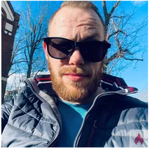 Ich bin Mann und suche unkomplizierte Frau 