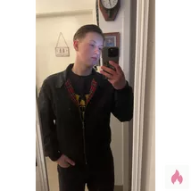 Suche eine gut aussehende heiße Frau 