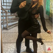 Paar Er 31  dominant Sie 23 Anfängerin devot 