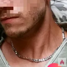 M44,1,93m groß. Sportlich. DevFem.Only.