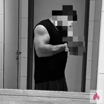 Lass uns echten Spass haben. Frau gesucht. F+