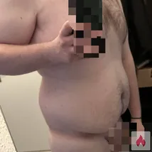 Suche regelmäßige Blowjob-Dates gegen TG