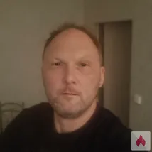 younge litte W /für intime, knisterne Erotik gesucht/F+