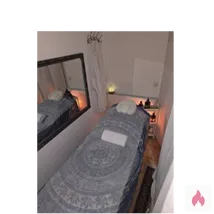 Ich biete Massagen und Sex an 