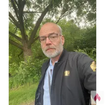 Suche Frau/en zum Treffen und Sex haben 