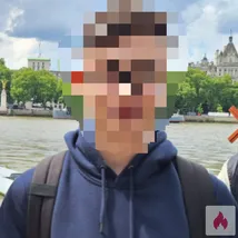 18, schlank, groß und offen für fast alles