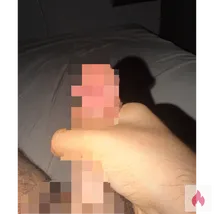 ?ch M18 suche jung/alte Frau für einen sextreffen!