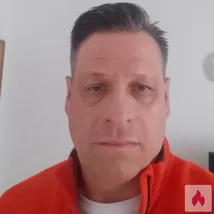 Suche vollbusige Frau zum verlieben 