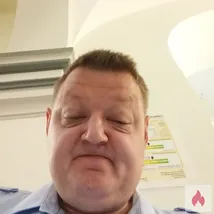 Er sucht untervoegelte Sie in Waldeck Frankenberg