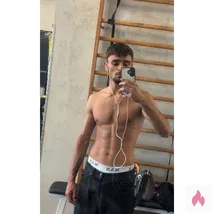 Hallo ich bin Haroon und suche lockere Sex Treffen 