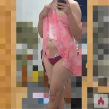 Femboy verfügbar