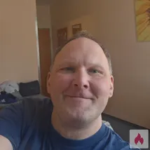 Reifer Daddy50 sucht junge Komplizin 18 +/ Sextreffen
