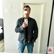 Bin hungrig nach Nähe und Deiner Haut...