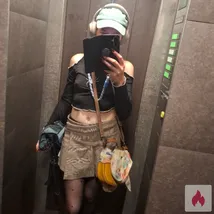 Studentin sucht Spender für Gegenleistung;*
